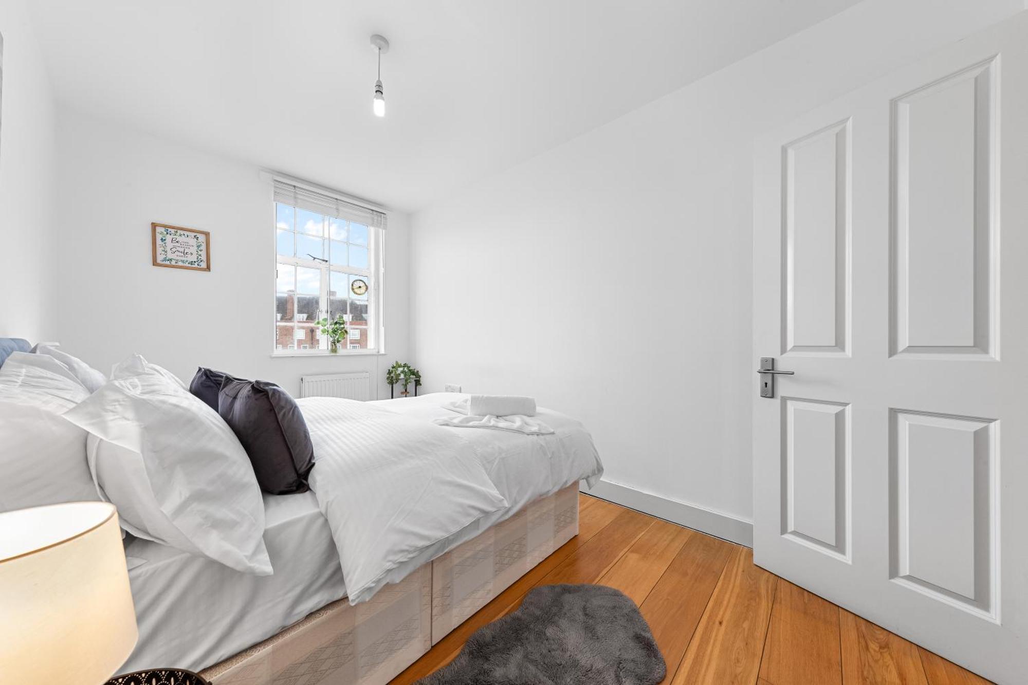Appartamento Modern Flat In Stockwell, 10 Mins From Oxford Circus Londra Esterno foto