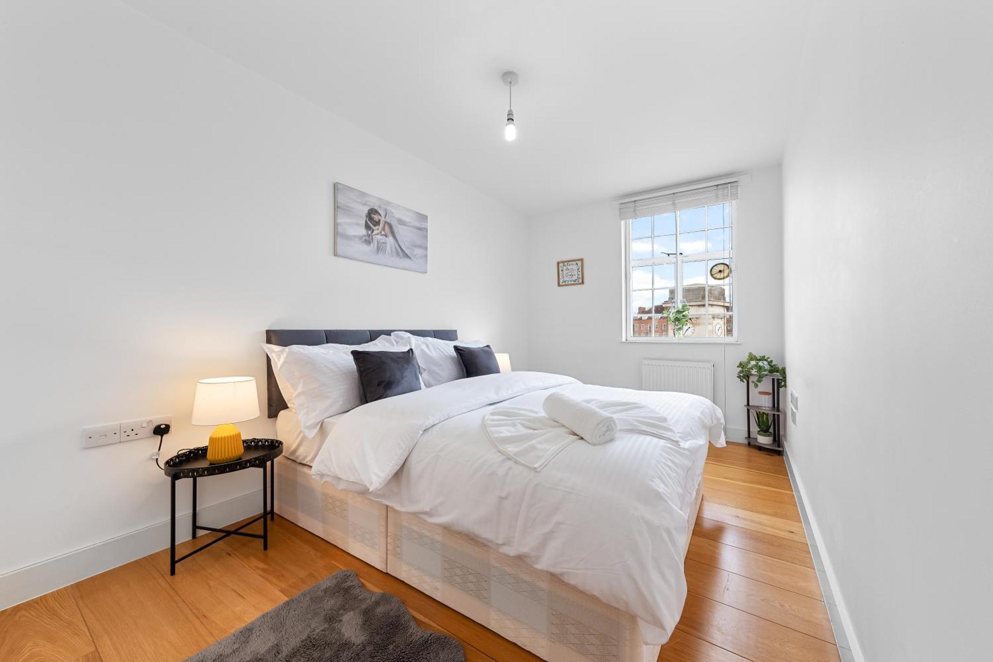Appartamento Modern Flat In Stockwell, 10 Mins From Oxford Circus Londra Esterno foto