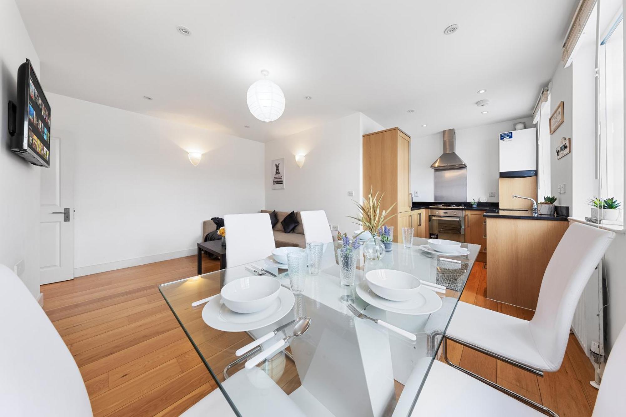 Appartamento Modern Flat In Stockwell, 10 Mins From Oxford Circus Londra Esterno foto