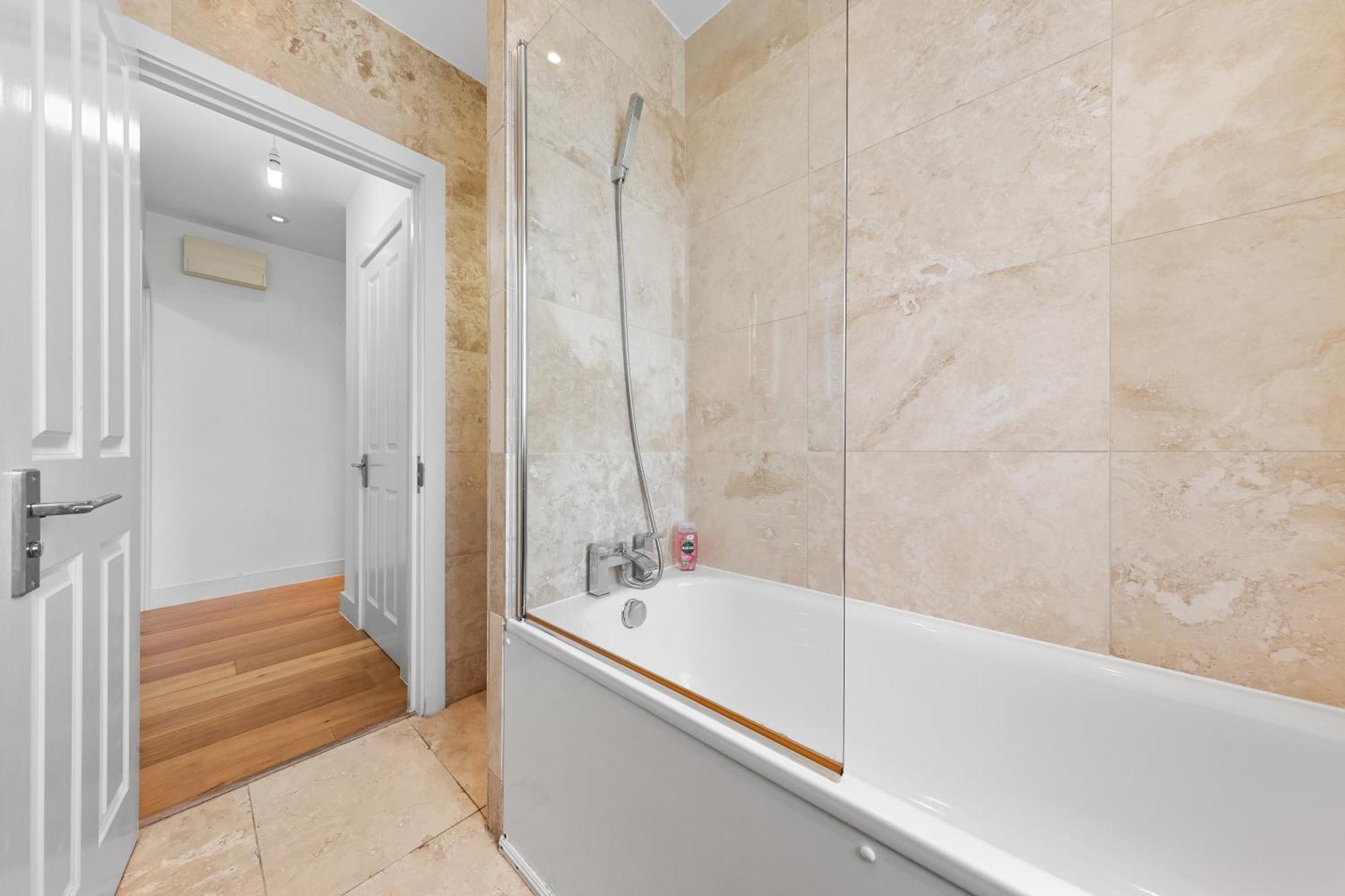 Appartamento Modern Flat In Stockwell, 10 Mins From Oxford Circus Londra Esterno foto