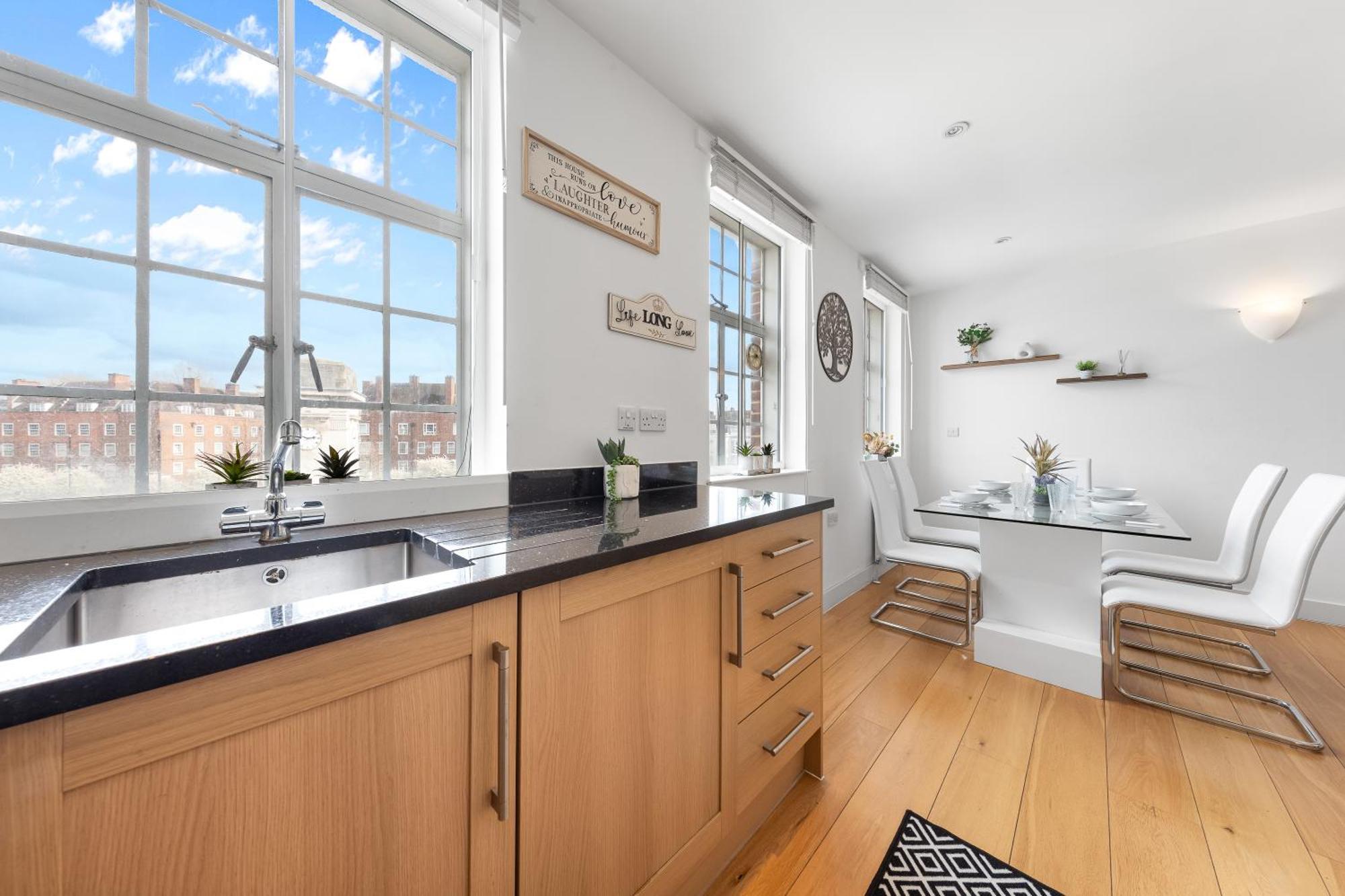 Appartamento Modern Flat In Stockwell, 10 Mins From Oxford Circus Londra Esterno foto